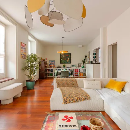 Virgile Keyweek Family In The Heart Of *