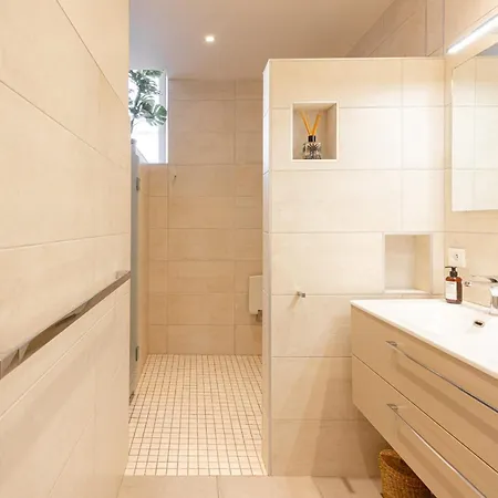 Virgile Keyweek Family In The Heart Of Appartamento Biarritz