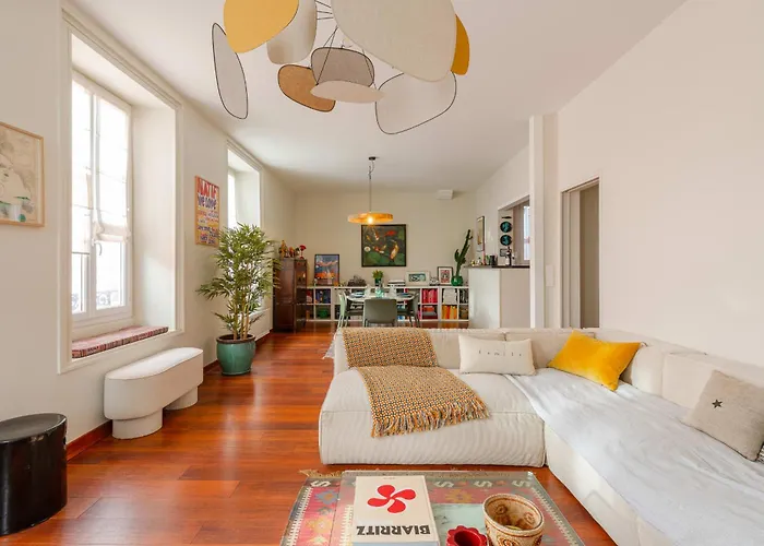 Virgile Keyweek Family In The Heart Of *