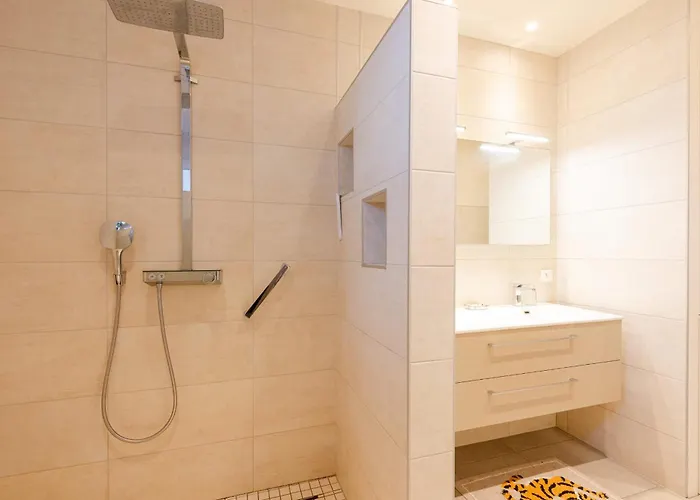 Virgile Keyweek Family In The Heart Of Appartamento Biarritz